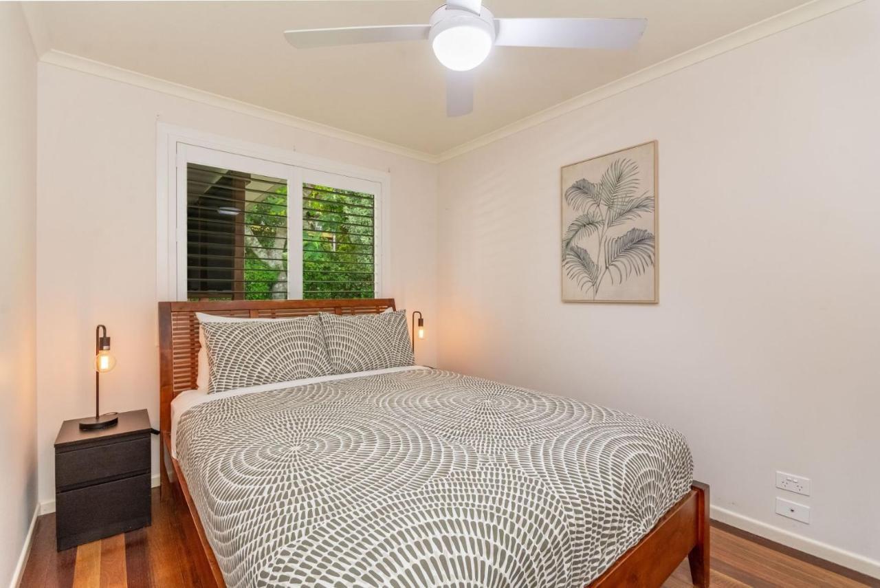Convent Cottage - Pet Friendly Home In The Centre Of Town Yamba Exterior foto