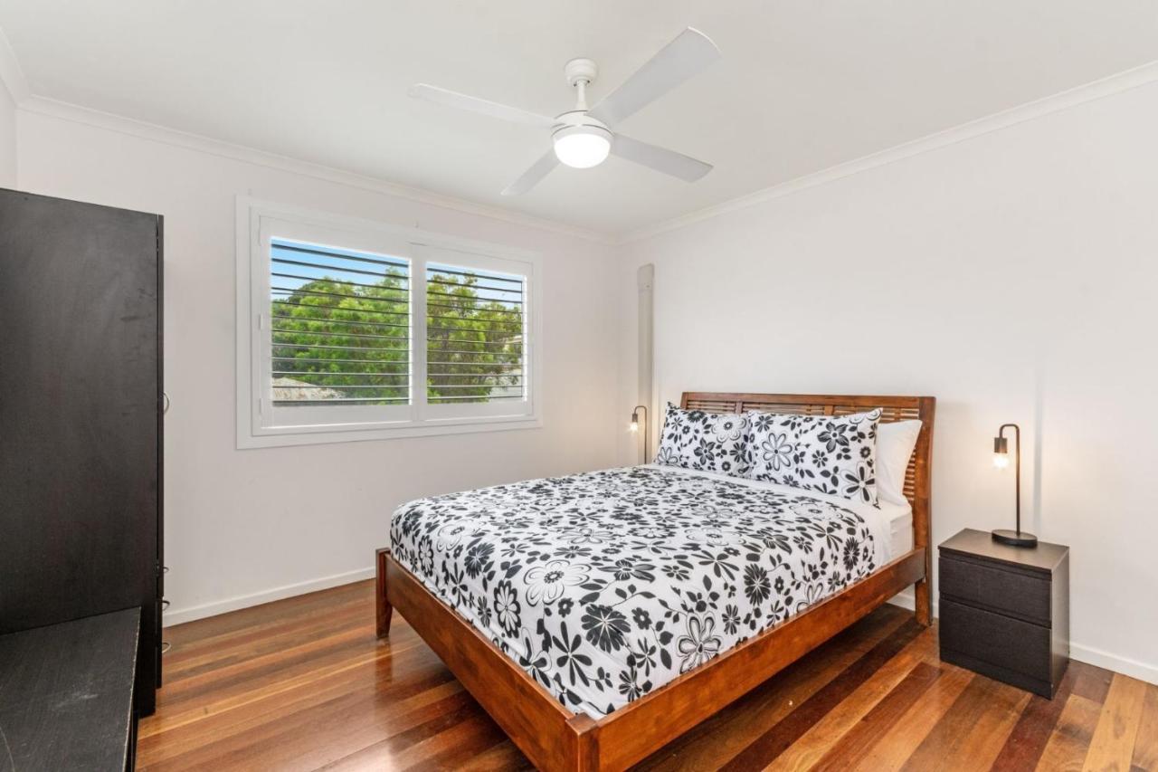 Convent Cottage - Pet Friendly Home In The Centre Of Town Yamba Exterior foto